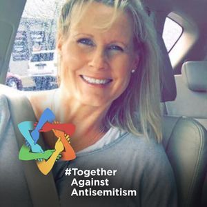 Meet your Posher, Liz